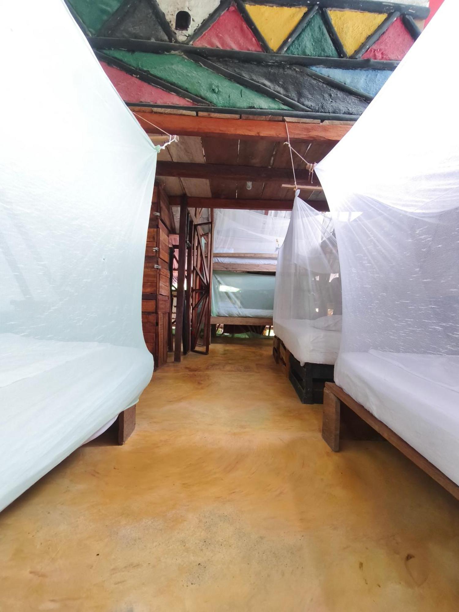 Reciclarte Galeria Hostal Capurganá Δωμάτιο φωτογραφία